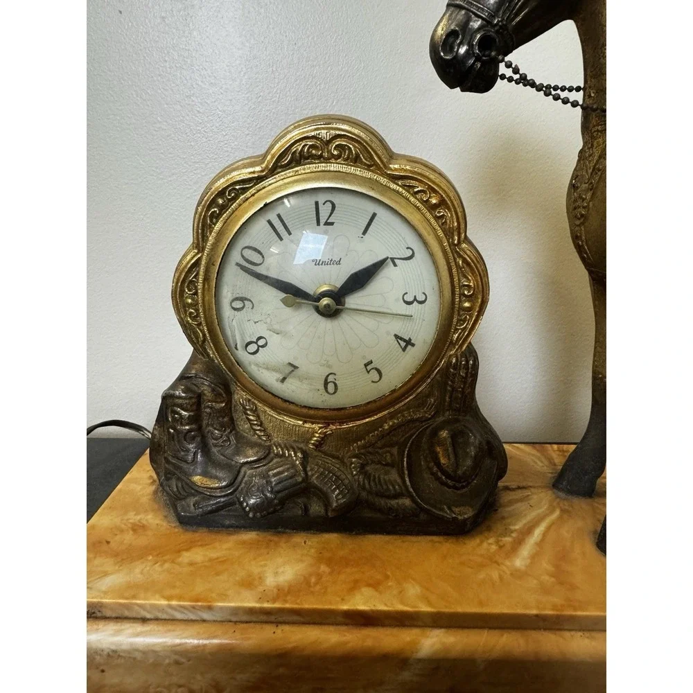 Vintage United Clock Corp Horse Mantel Clock Western‎ Boho Model 310